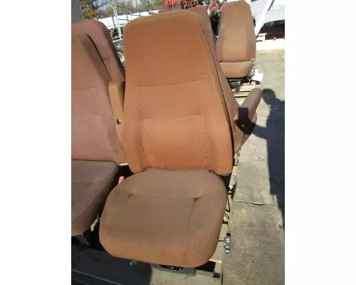 INTERNATIONAL PROSTAR SEAT, FRONT