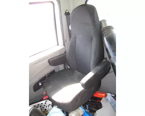 INTERNATIONAL PROSTAR SEAT, FRONT