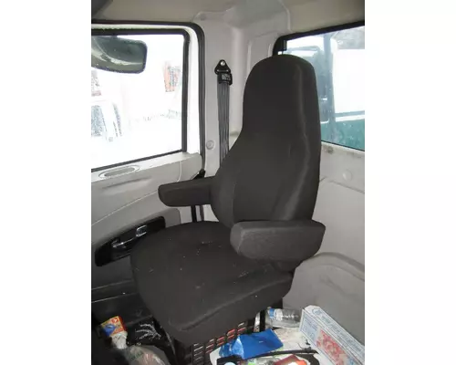 INTERNATIONAL PROSTAR SEAT, FRONT