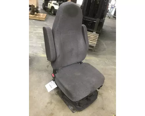 INTERNATIONAL PROSTAR SEAT, FRONT