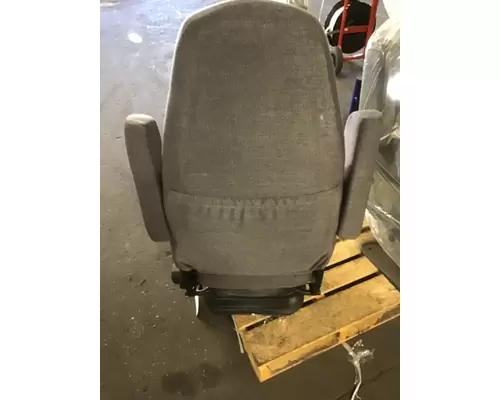 INTERNATIONAL PROSTAR SEAT, FRONT