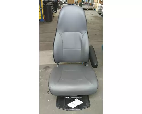 INTERNATIONAL PROSTAR SEAT, FRONT