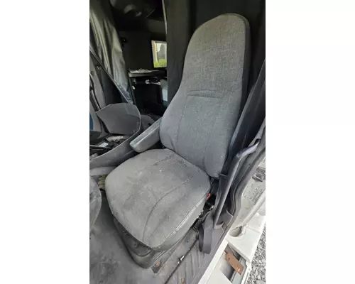 INTERNATIONAL PROSTAR Seat, Front