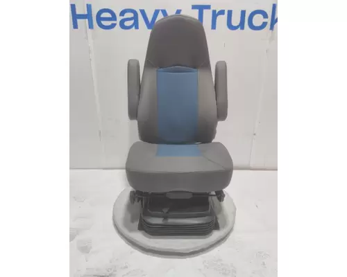 INTERNATIONAL PROSTAR Seat, Front