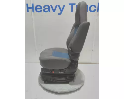 INTERNATIONAL PROSTAR Seat, Front