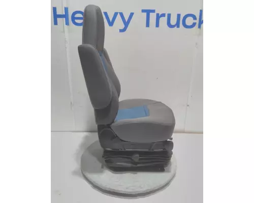 INTERNATIONAL PROSTAR Seat, Front