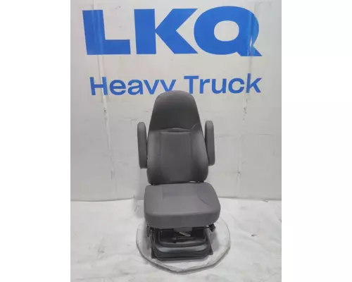 INTERNATIONAL PROSTAR Seat, Front