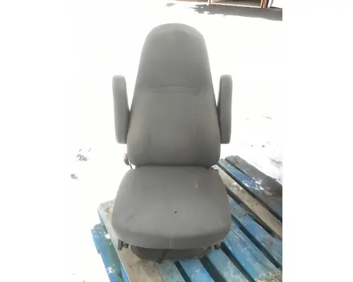 INTERNATIONAL PROSTAR Seat