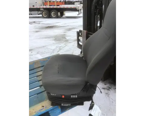INTERNATIONAL PROSTAR Seat