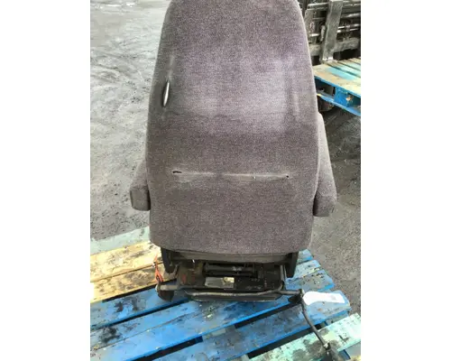 INTERNATIONAL PROSTAR Seat