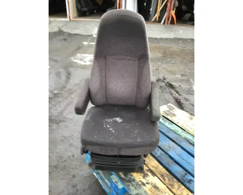 INTERNATIONAL PROSTAR Seat