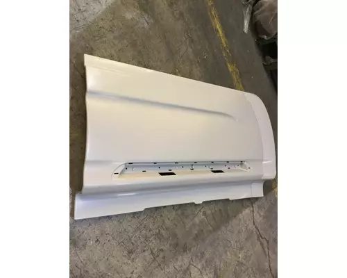 INTERNATIONAL PROSTAR Side Fairing