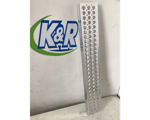 INTERNATIONAL PROSTAR Step