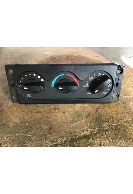 INTERNATIONAL PROSTAR TEMPERATURE CONTROL