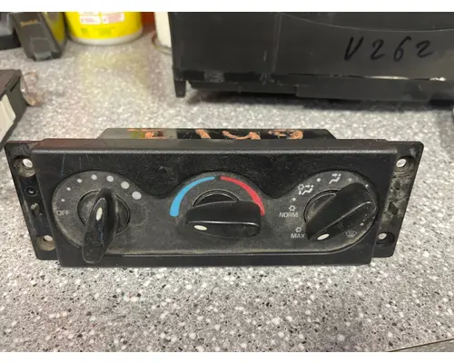 INTERNATIONAL PROSTAR Temperature Control