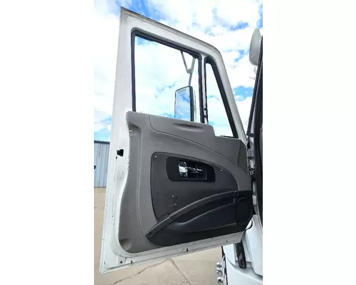 INTERNATIONAL PROSTAR Used Trucks