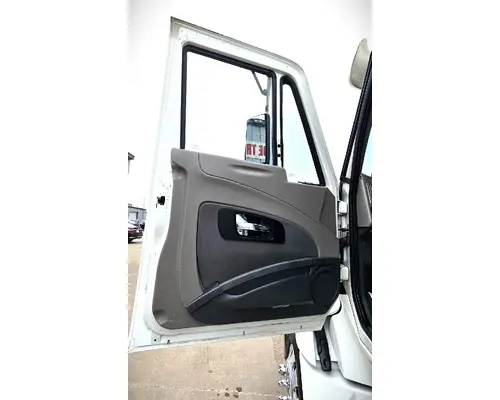 INTERNATIONAL PROSTAR Used Trucks