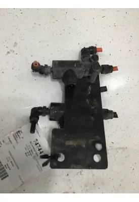 INTERNATIONAL PROSTAR Valve, Air Leveling