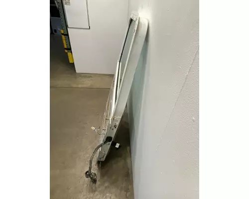 INTERNATIONAL Paystar Door Assembly, Front