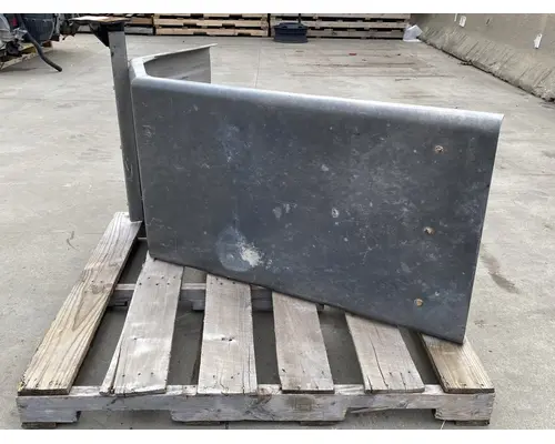 INTERNATIONAL Paystar Fender Extension