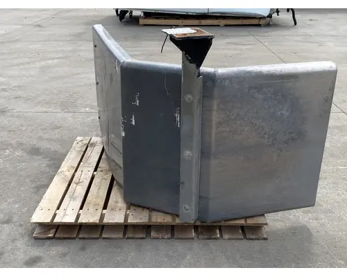INTERNATIONAL Paystar Fender Extension