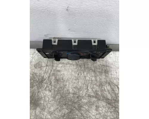 INTERNATIONAL Paystar Heater or Air Conditioner Parts, Misc.