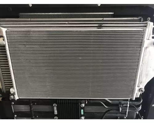 INTERNATIONAL Paystar Radiator