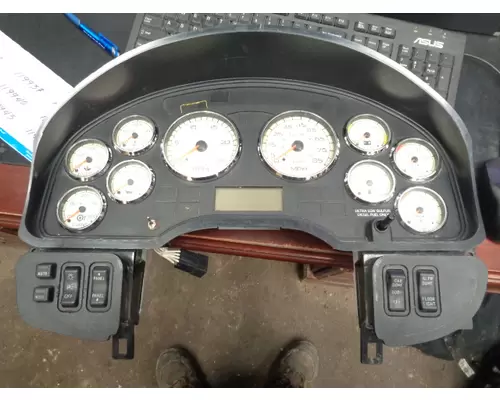 INTERNATIONAL ProStar_3624169F96 Instrument Cluster