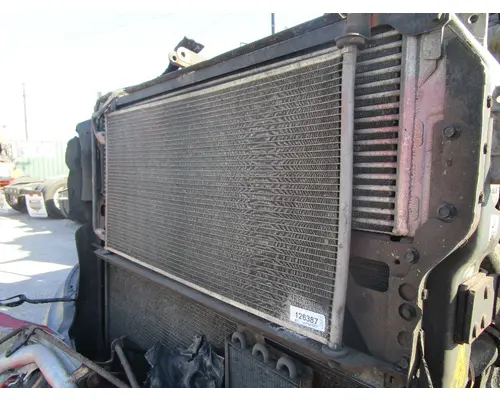 INTERNATIONAL ProStar_40945 AC Condenser