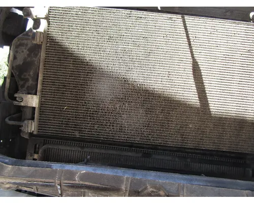 INTERNATIONAL ProStar_40945 AC Condenser
