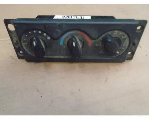 INTERNATIONAL ProStar-Cab_3545543C5 AC Control