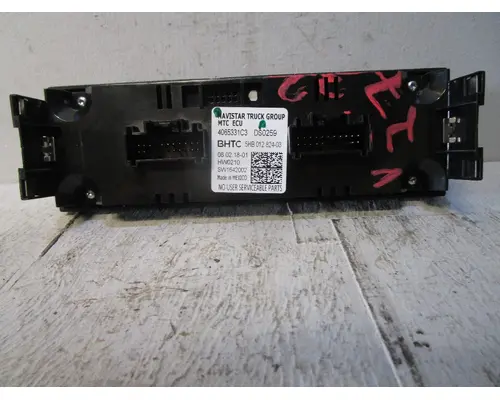 INTERNATIONAL ProStar-Cab_4065331C3 AC Control