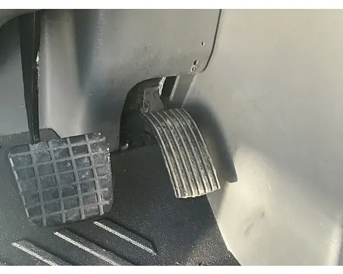 INTERNATIONAL ProStar Accelerator Parts