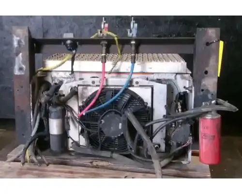 INTERNATIONAL ProStar Auxiliary Power Unit