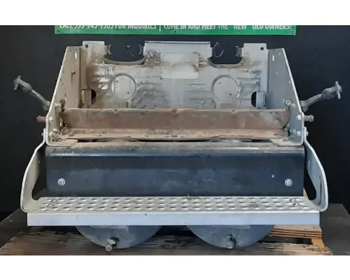 INTERNATIONAL ProStar Battery Boxes