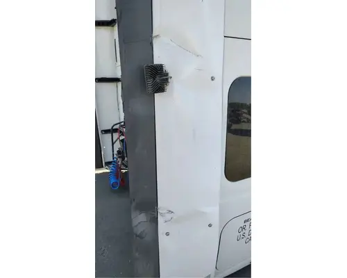 INTERNATIONAL ProStar Cab Assembly