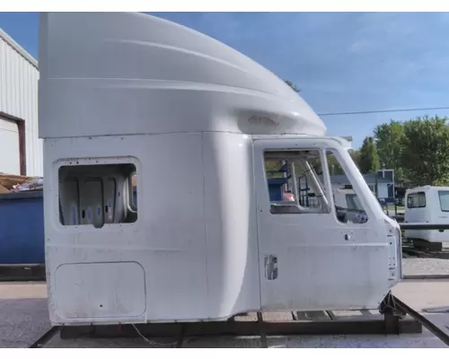 INTERNATIONAL ProStar Cab
