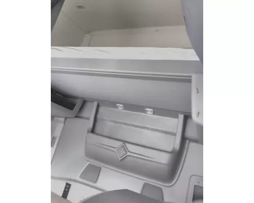 INTERNATIONAL ProStar Cab