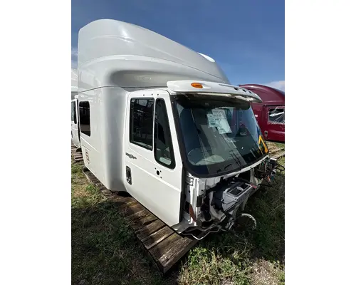 INTERNATIONAL ProStar Cab