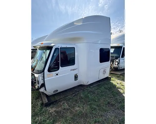 INTERNATIONAL ProStar Cab