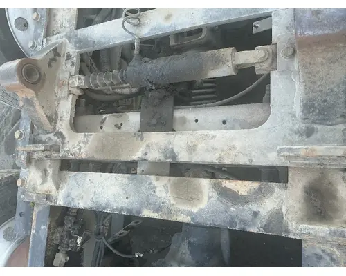 INTERNATIONAL ProStar Crossmember