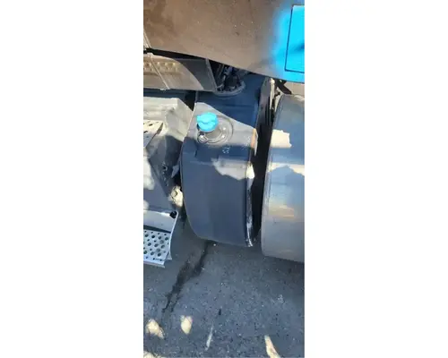 INTERNATIONAL ProStar DEF Tank