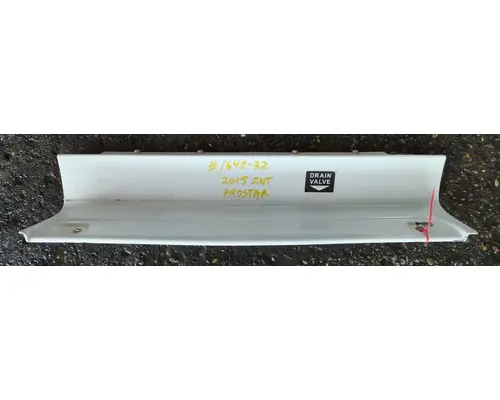 INTERNATIONAL ProStar Exterior Trim Panel