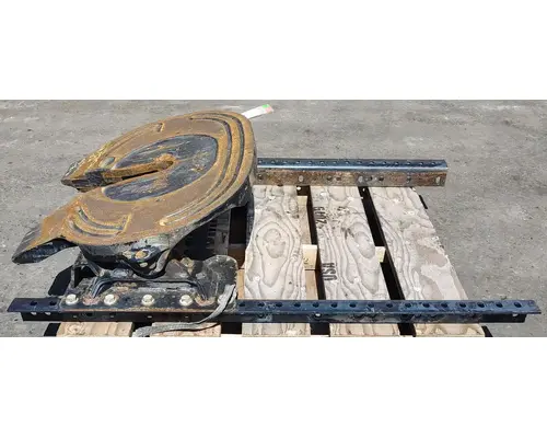 INTERNATIONAL ProStar Fifth Wheel