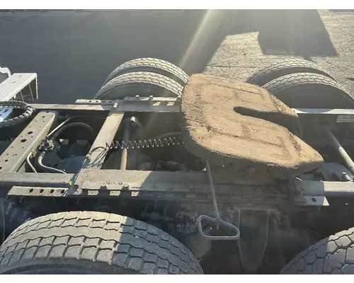 INTERNATIONAL ProStar Fifth Wheel