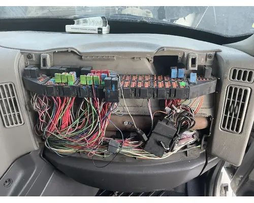 INTERNATIONAL ProStar Fuse Box