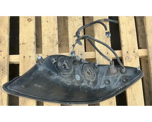 INTERNATIONAL ProStar Headlamp Assembly