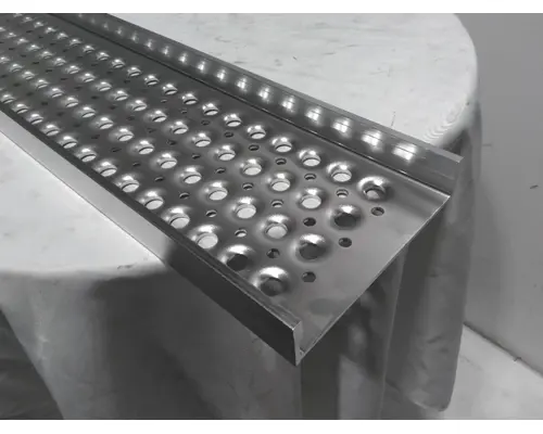 INTERNATIONAL ProStar Step