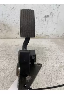 INTERNATIONAL ProStar Throttle Pedal