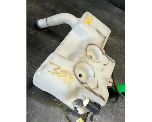 INTERNATIONAL ProStar Windshield Washer Reservoir